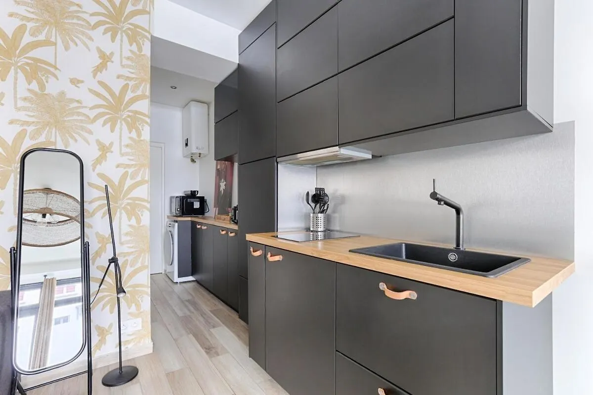 Paris Montmartre Sacre Coeur Superb Duplex Apartment